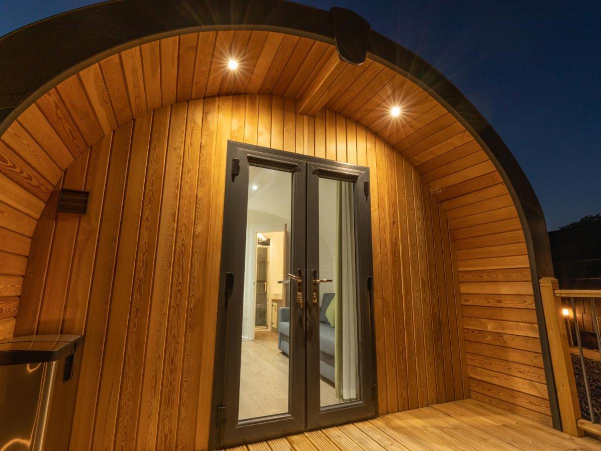 Weedingshall Lodges Фолкерк Екстер'єр фото