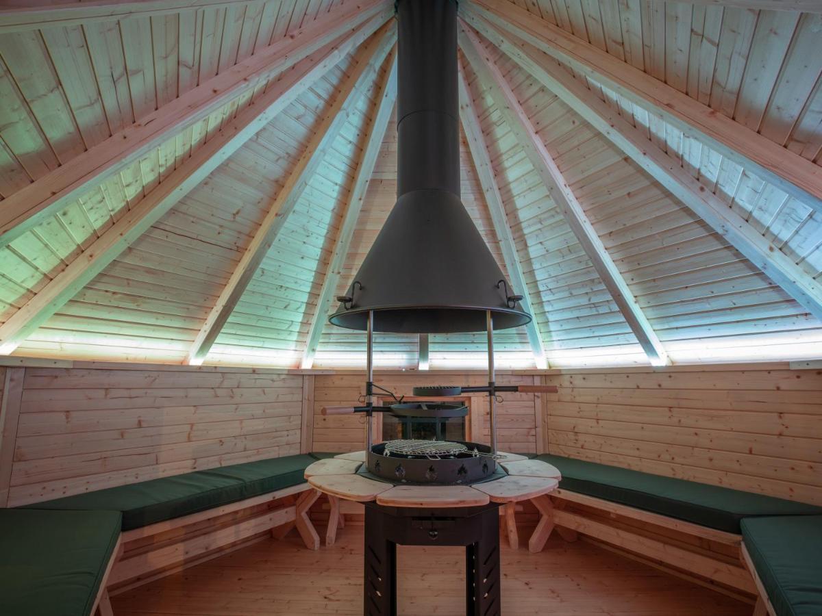 Weedingshall Lodges Фолкерк Екстер'єр фото